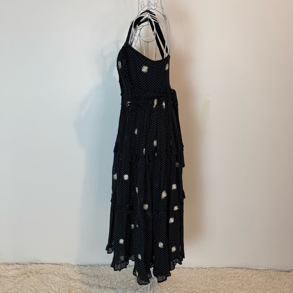 FREE PEOPLE DAISY CHAIN EMBROIDERY FLORAL A-LINE MIDI DRESS BLACK SZ XS BUTTONS - Picture 6 of 13